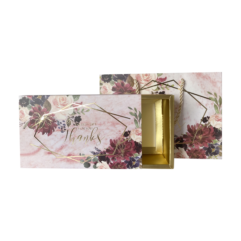 婚禮伴(bàn)手禮盒(hé)ins風華麗糖盒