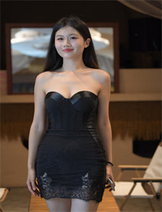 不扣钮的女孩在线观看-少妇彼大棒玩弄