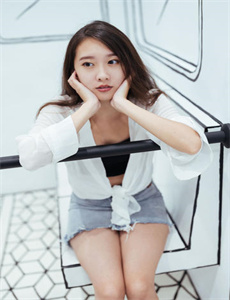 男女gif出入抽搐动态图-lover电影未删减在线播放
